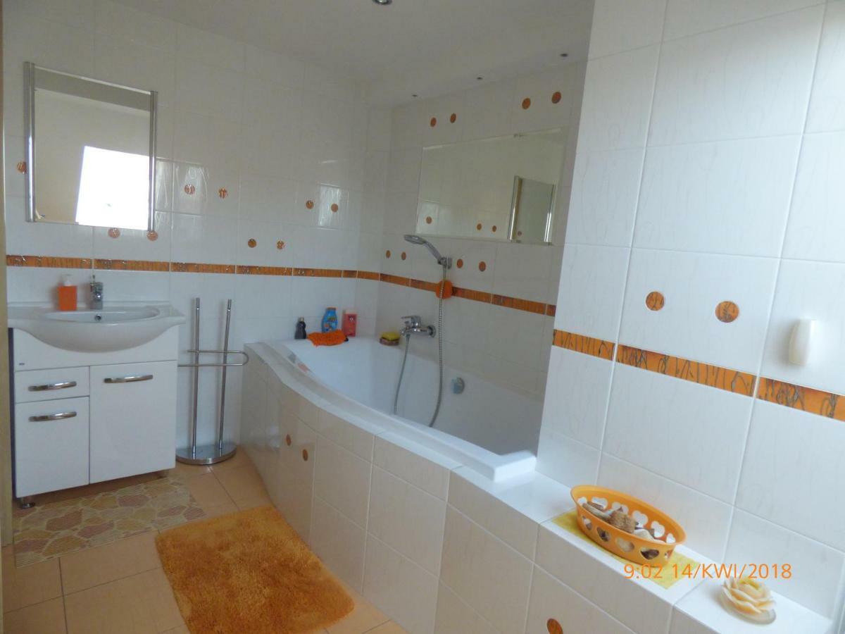U Iwony I Piotra Apartamento Malbork Exterior foto